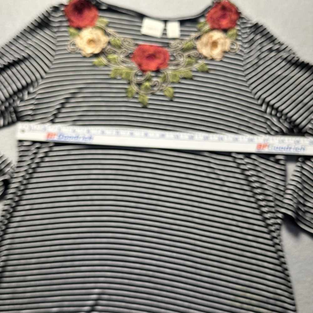 Chico's Top Shirt SIZE 1 Women Black Striped Floral Embroidery - Picture 5 of 5